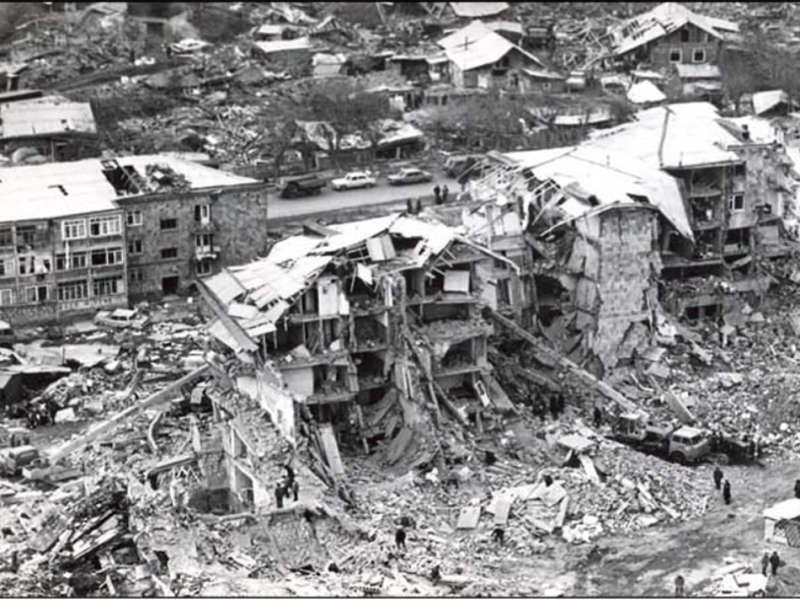 Землетрясение в Спитаке 1988 года