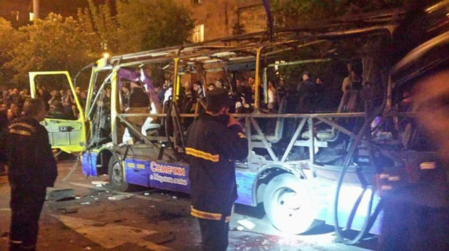 Взрыв пассажирского автобуса Взрыв пассажирского автобуса