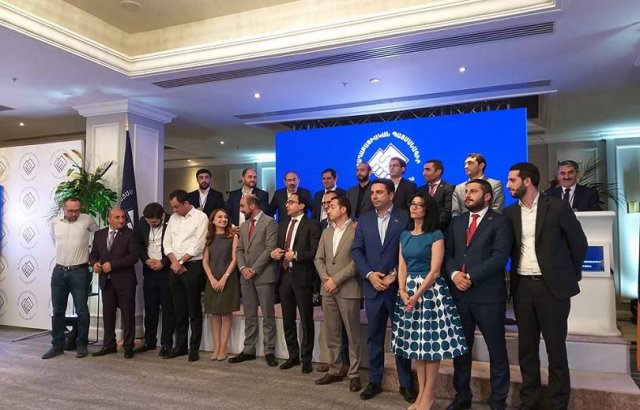 Новый состав правления партии «Гражданский договор»