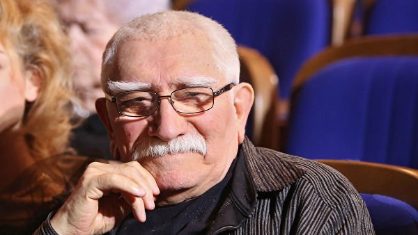 Друг рассказал о состоянии Армена Джигарханяна