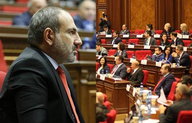Парламент продолжает обсуждать выполнение бюджета. Присутствует премьер РА
