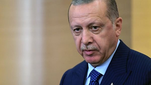 Эрдоган пригрозил США судом в случае введения санкций против Турции