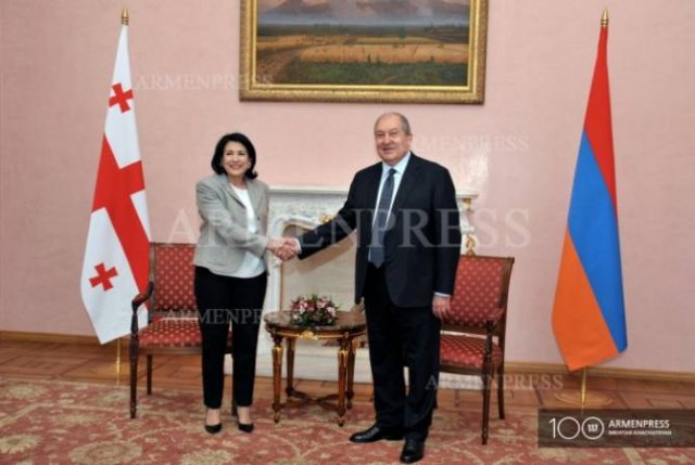 Президент Грузии Саломе Зурабишвили поздравила Президента Саркисяна с днем рождения