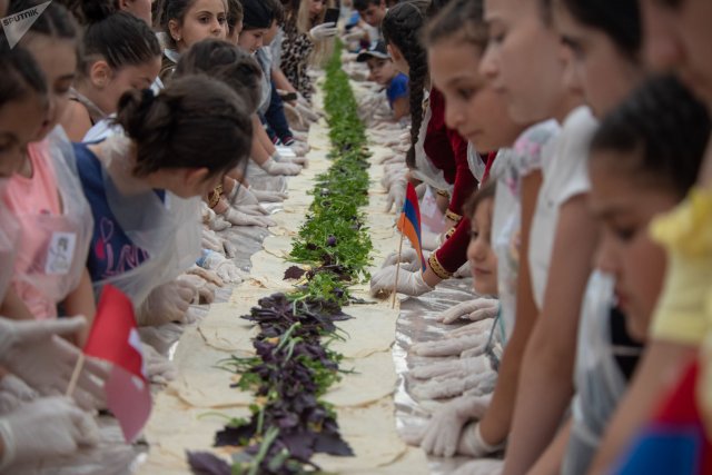 Фестиваль трав в Армении собрал более 1,5 тыс. гостей