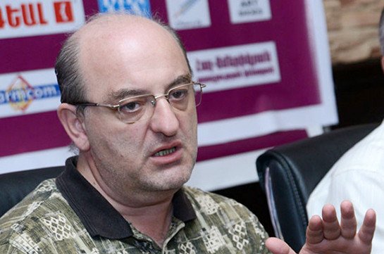 Сметя криминал и олигархов, "бархатная революция" завершилась властью одного человека