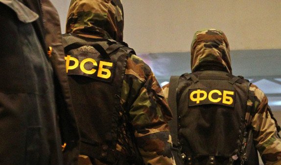 Пятерых сотрудников ФСБ арестовали в Москве по делу о разбое