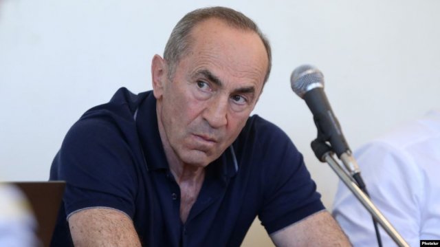 Адвокаты Кочаряна подали кассационную жалобу на отмену решения об обращении в Конституционный суд
