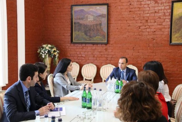 Заре Синанян встретился с членами Координационного совета российско-армянских организаций
