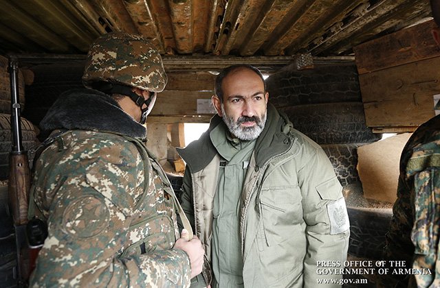 Премьер-министр сформулировал историческую миссию армянской армии