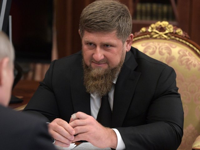Кадыров взял на работу 6-летнего охранника