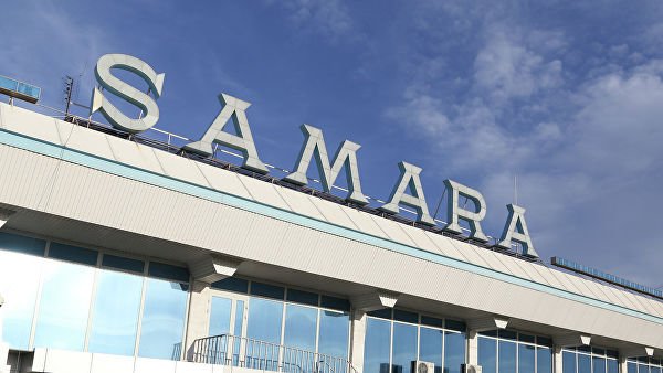 В Самаре экстренно приземлился SSJ100