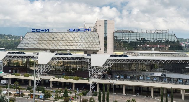 В аэропорту Сочи увольняют сотрудников с армянскими фамилиями