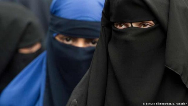 В Нидерландах введен запрет на ношение паранджи