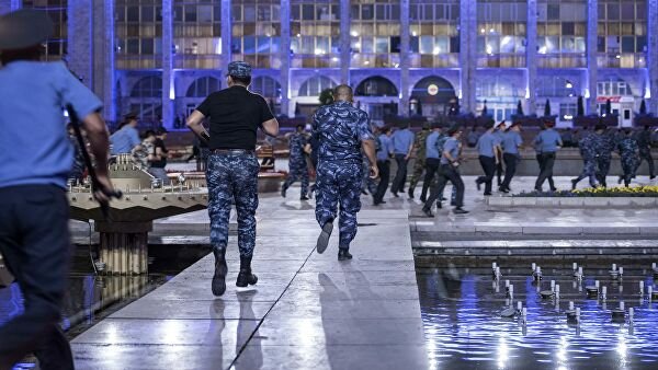 Экс-президента Киргизии поместили в СИЗО