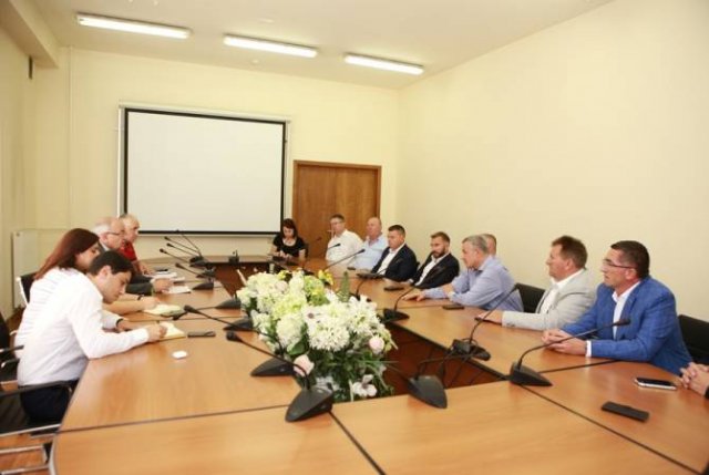 Ваче Тертерян принял делегацию Союза общин Республики Хорватия