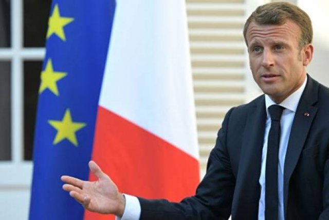 Евросоюз готовится ко всем сценариям Brexit, заявил Макрон