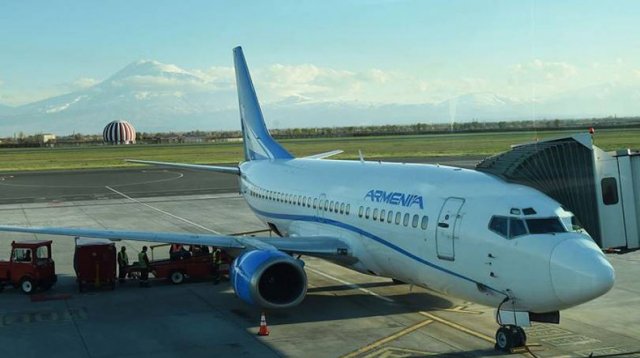 Самолет рейса «Ереван-Москва» совершил незапланированную посадку в Тбилиси из-за неполадок