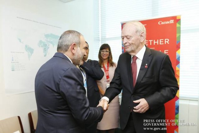 Никол Пашинян и Жан Кретейн обсудили вопросы развития армяно-канадских связей