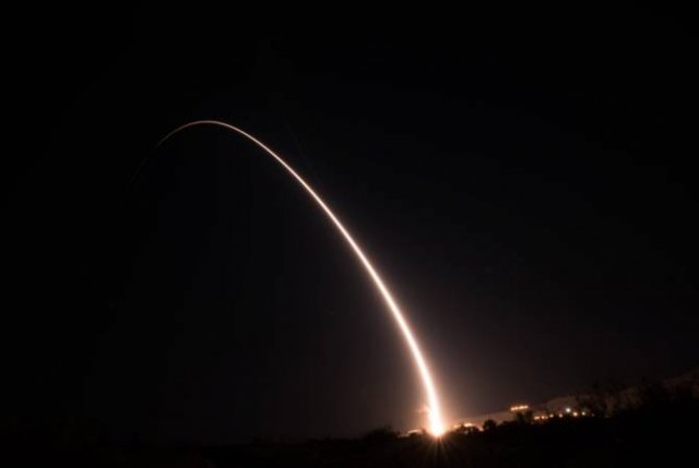 США провели пуск межконтинентальной баллистической ракеты Минитмен-3