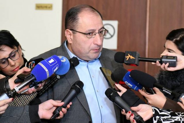 Айк Алумян представил ходатайство о самоотводе судьи Анны Данибекян