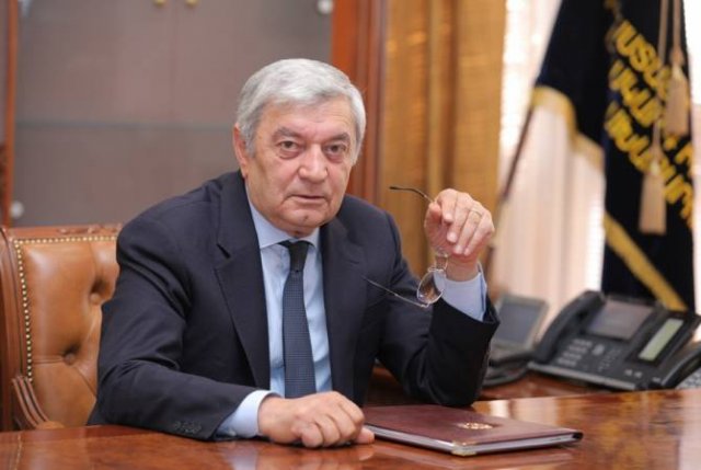 Министр Феликс Цолакян с рабочим визитом выехал в Бишкек