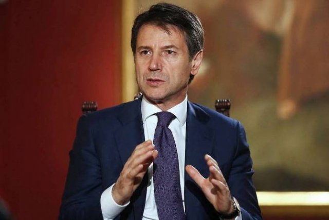 Премьер Италии призвал ЕС не поддаваться шантажу Турции по поводу беженцев