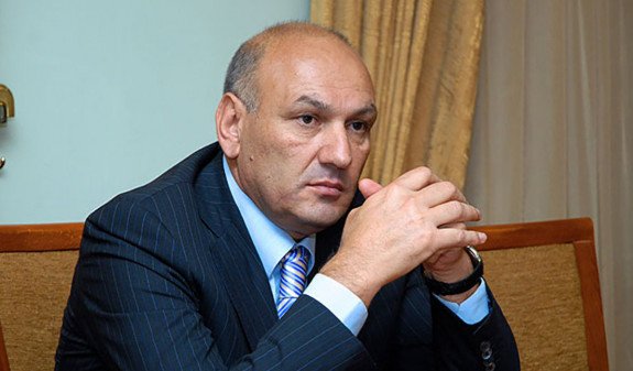 Экс-министр финансов Армении Гагик Хачатрян все еще находится в больнице