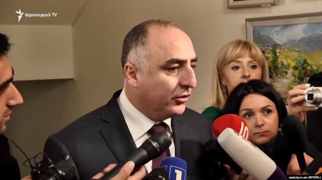 «Мы имеем право допросить любое лицо» - глава ССС о связанном с председателем КС деле