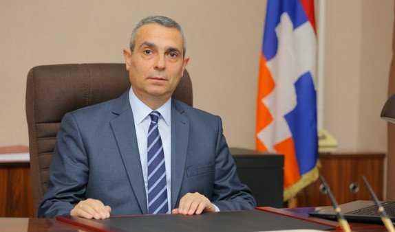 Глава МИД Арцаха провел встречу с представителями российского экспертного сообщества