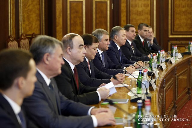 В Ереване проходит XII пленарное заседание Парламентской Ассамблеи ОДКБ
