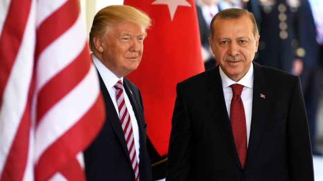 Эрдоган вернул президенту США письмо, в котором Трамп рекомендовал ему «не быть дураком»