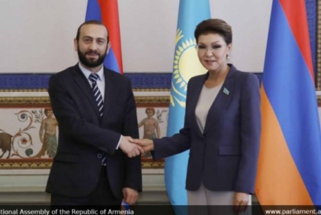 Председатели парламентов РА и Казахстана подчеркнули всестороннее развитие отношений
