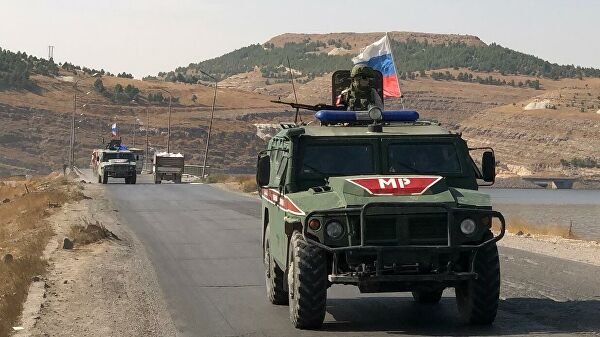 Российская военная полиция заняла бывшую базу США в Сирии