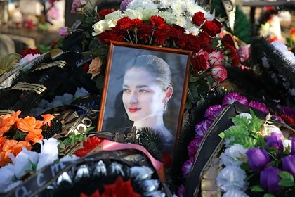 Мать убитой историком-расчленителем аспирантки попала в реанимацию после похорон