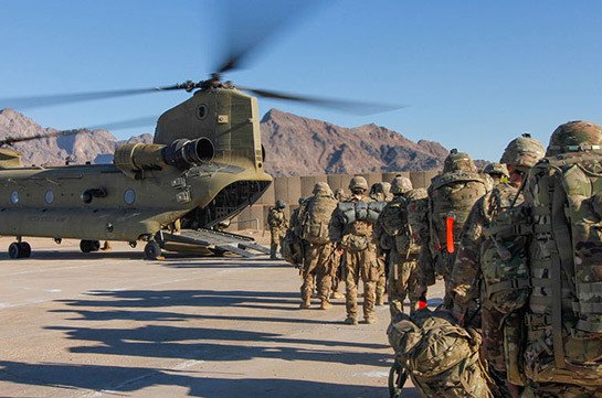 В Афганистане двое американских военных погибли при крушении вертолета