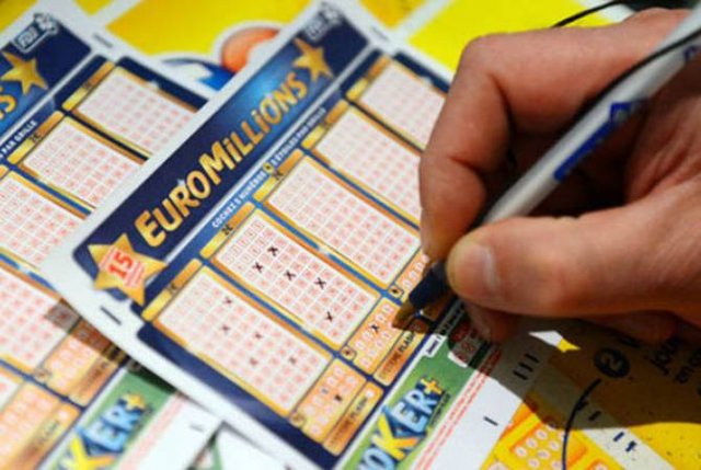 Житель Великобритании выиграл в лотерею $135,8 млн