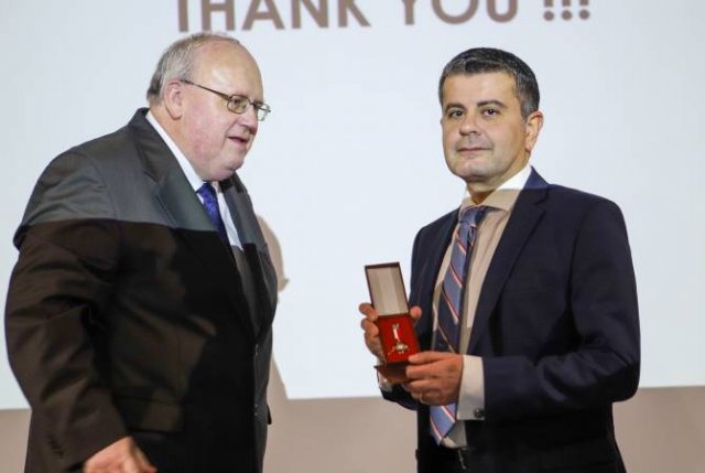 Министерство культуры Польши наградило Армана Падаряна медалью