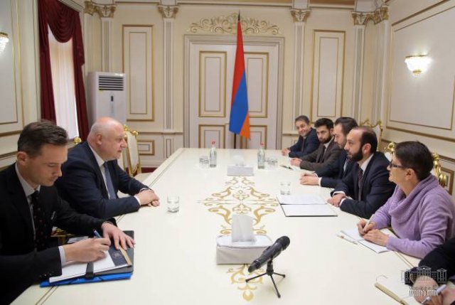 Председатель ПА ОБСЕ выразил полную поддержку демократическим реформам в Армении