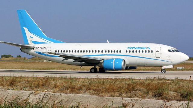 Рейс из Еревана в Москву сел в ростовском аэропорту Платов по техническим причинам