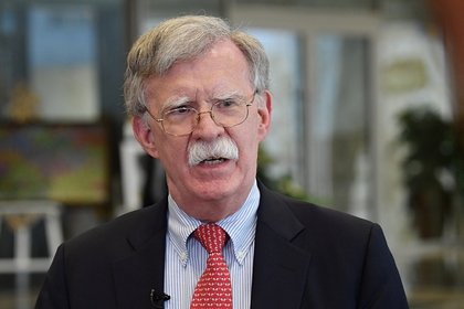 Бывший помощник Трампа согласился дать показания по делу об импичменте