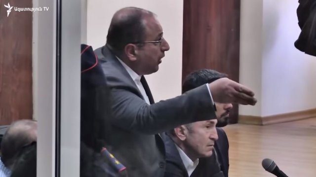 Пререкания между сторонами на судебном заседании по делу Кочаряна и остальных