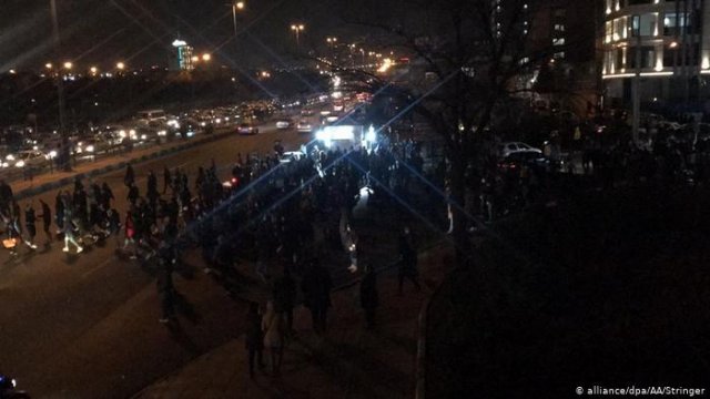 В Иране продолжаются антиправительственные протесты