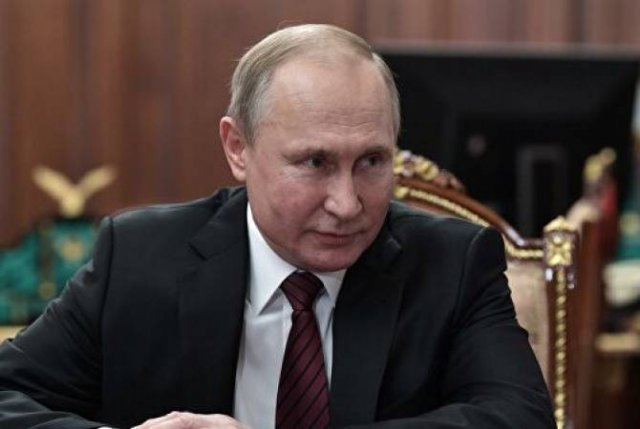 Путин счел нецелесообразным переход России на парламентскую форму правления