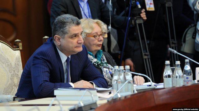 Премьер-министр РФ наградил Тиграна Саркисяна медалью Столыпина I степени