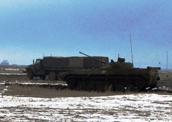 Водители ЮВО в Армении совершили 100-километровый марш на технике по федеральным и полевым дорогам в зимних условиях