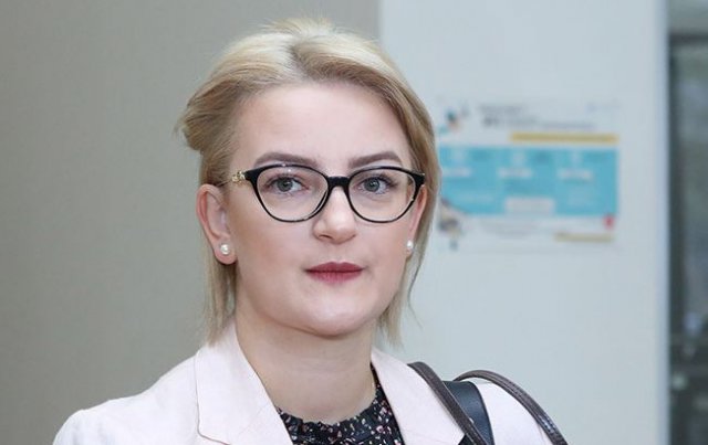Заместитель министра образования, науки, культуры и спорта Армении Аревик Анапиосян увольняется