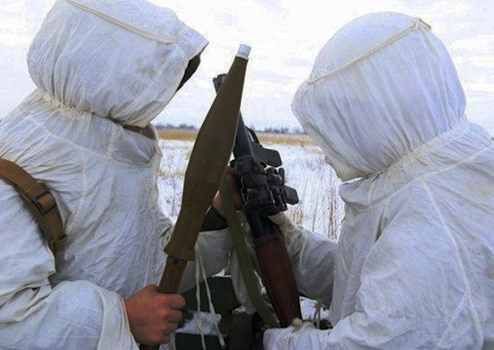 В горах Армении гранатометчики ЮВО выполнили боевые стрельбы