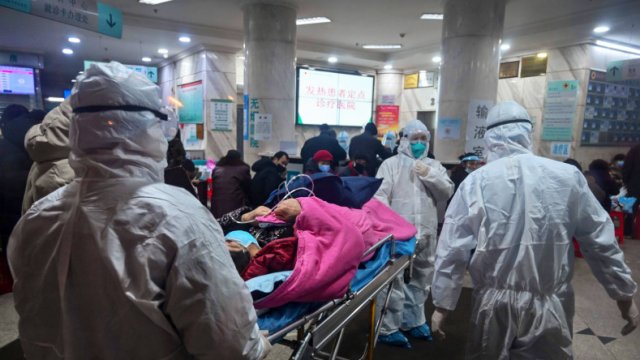 100 человек за день погибли от коронавируса в китайской провинции Хубэй