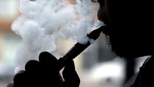 В России может быть ограничена продажа электронных сигарет и вейпов