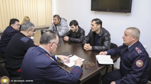 В СК Армении приняли родственников погибшего военнослужащего Тиграна Манвеляна